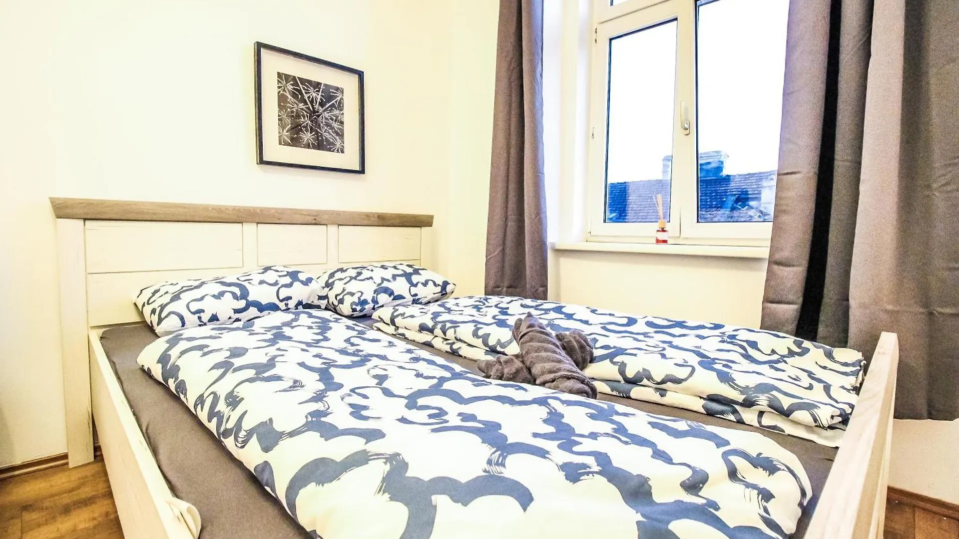 Disc Cozy Rooms In Liesing Wenen 0*,