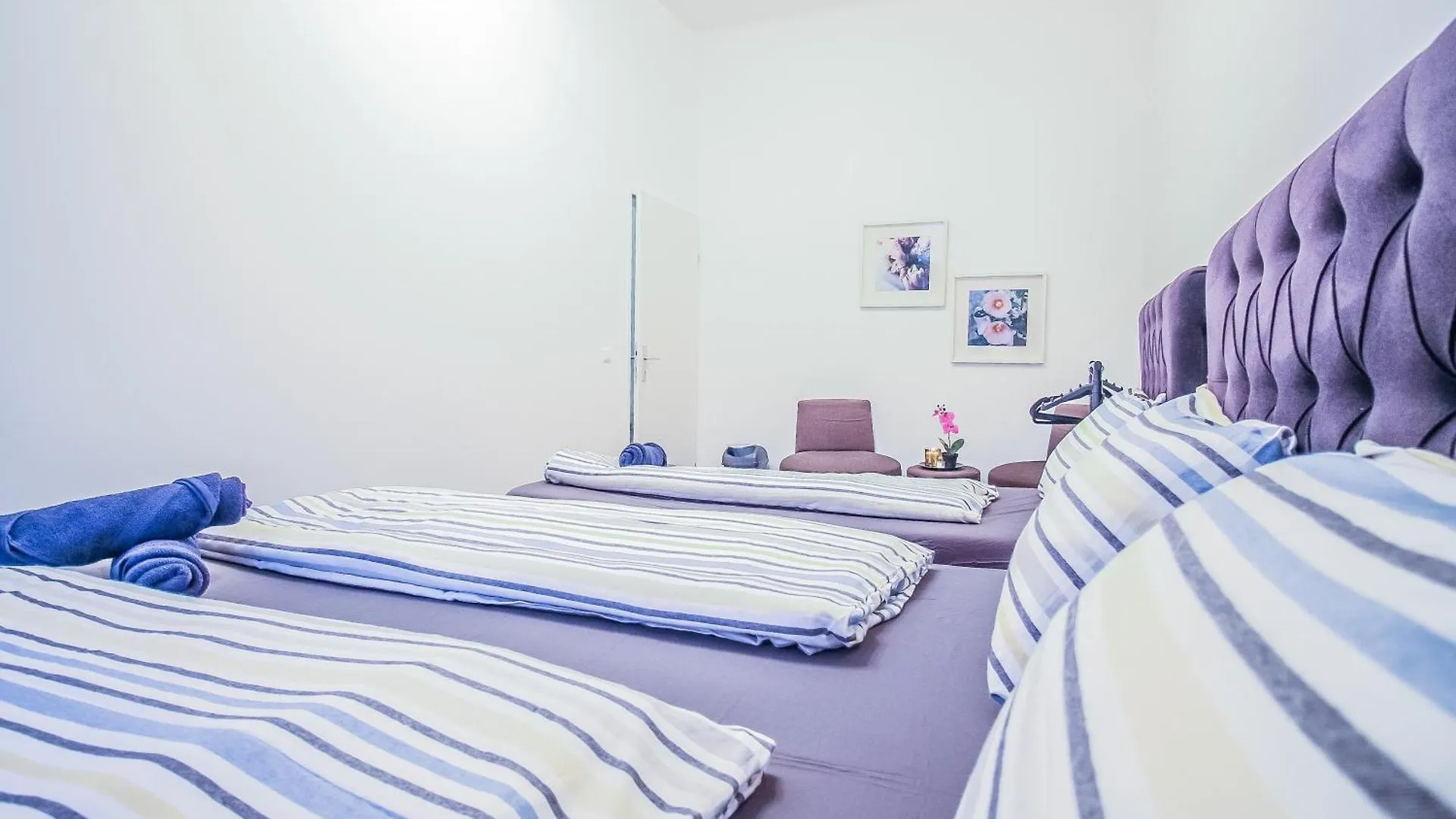 Disc Cozy Rooms In Liesing Wenen 0*,  Oostenrijk