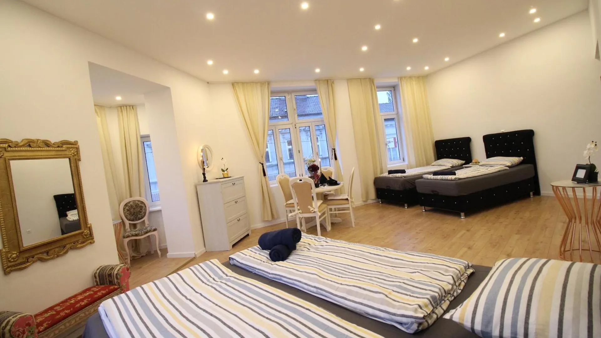 Disc Cozy Rooms In Liesing Vídeň